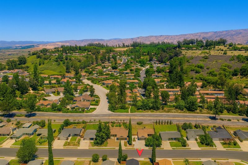Gardening Service in Moorpark, CA